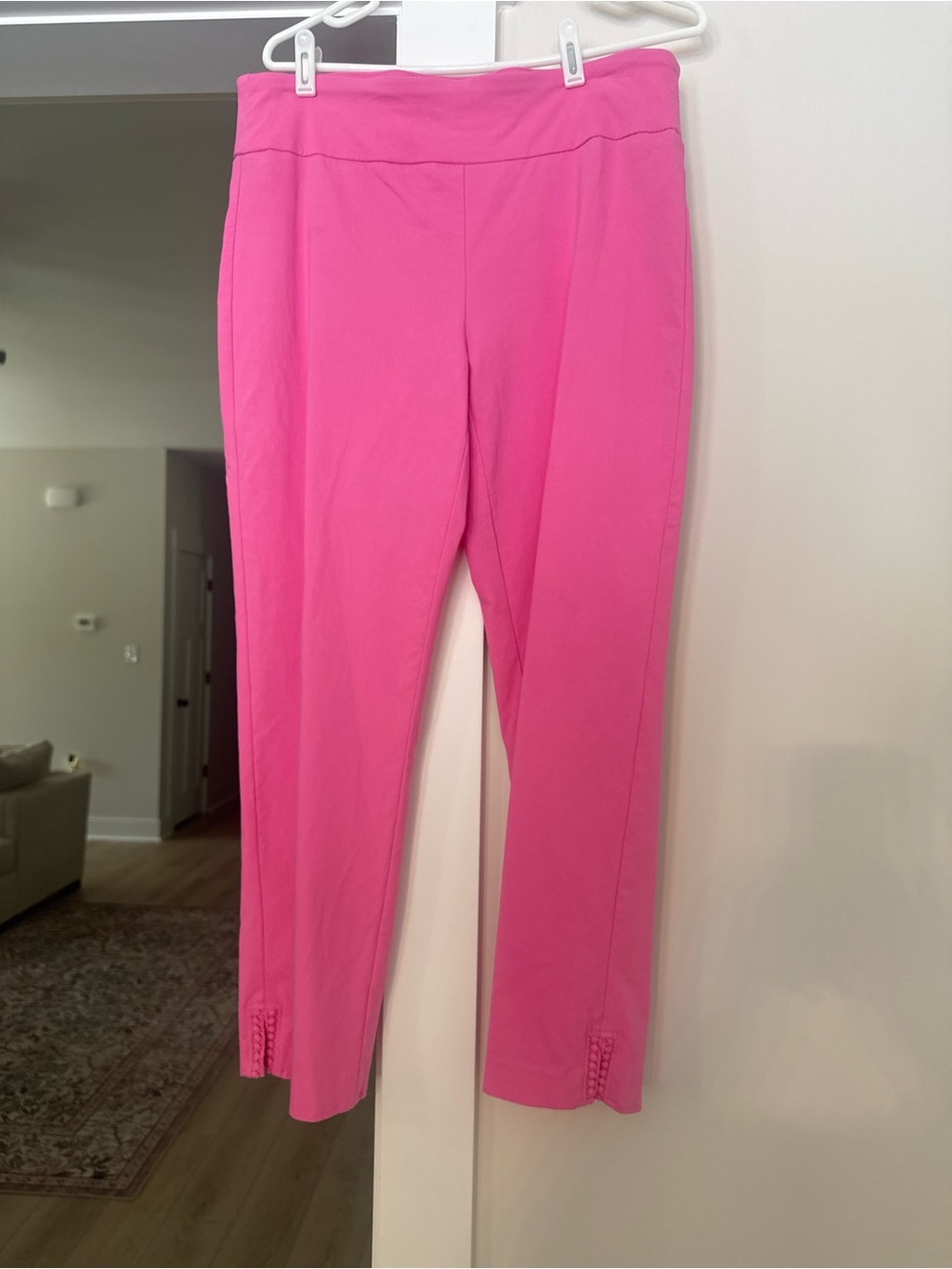 crown & ivy Hot Pink Stretch Ankle Pants / Sz 12